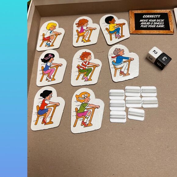 Vintage Go to the Head of the Class Deluxe Edition 50th Anniversary Game - Picture 4 of 4